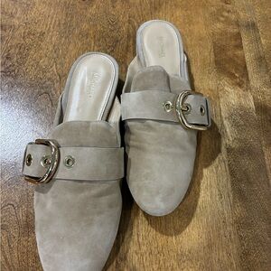 🔥Michael Kors Taupe Suede Mules with Gold Buckle 8.5